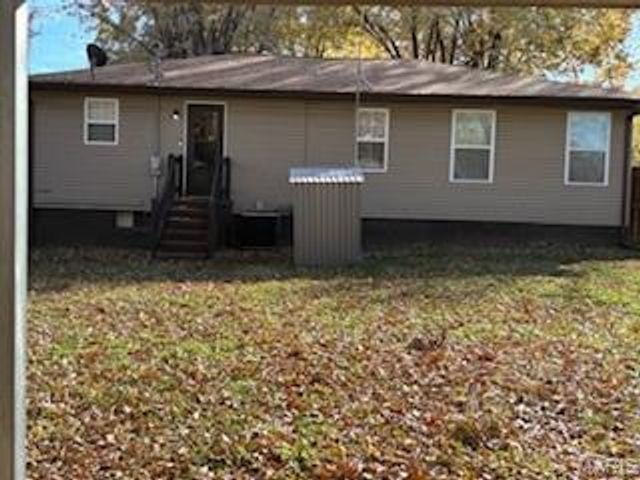 9 Hyde Park Road, Fairview Heights, IL 62208