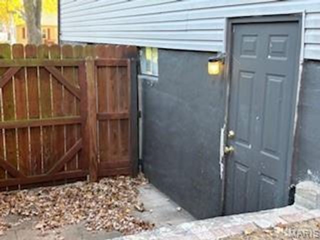 9 Hyde Park Road, Fairview Heights, IL 62208