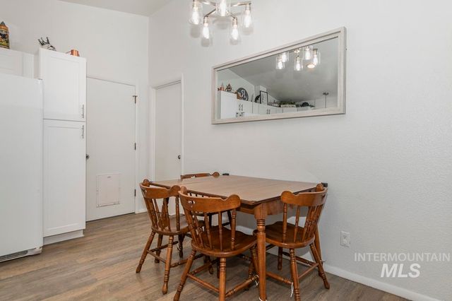 10253 W Granger Ave, Boise, ID 83704