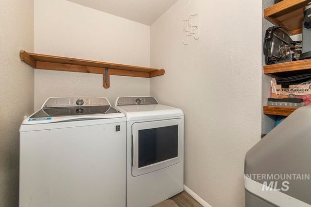 10253 W Granger Ave, Boise, ID 83704