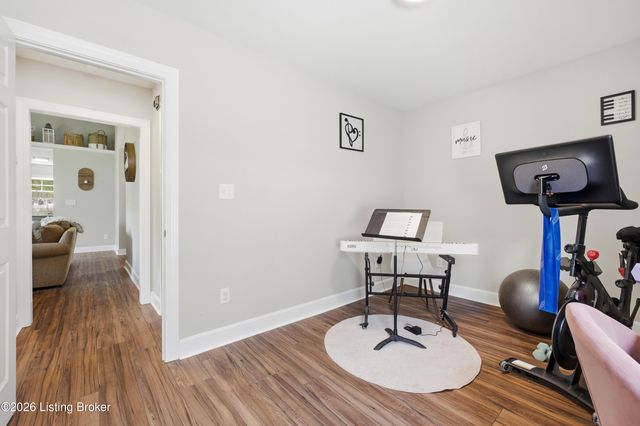 6004 Grandel Pointe Ct, Louisville, KY 40258
