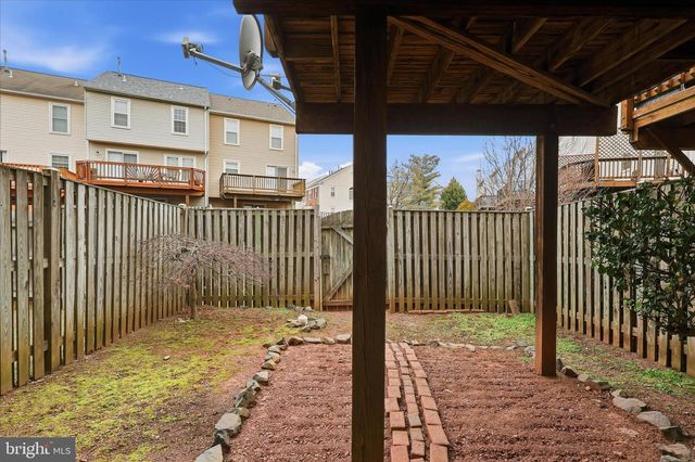 5820 WATERMARK CIR, Centreville, VA 20120