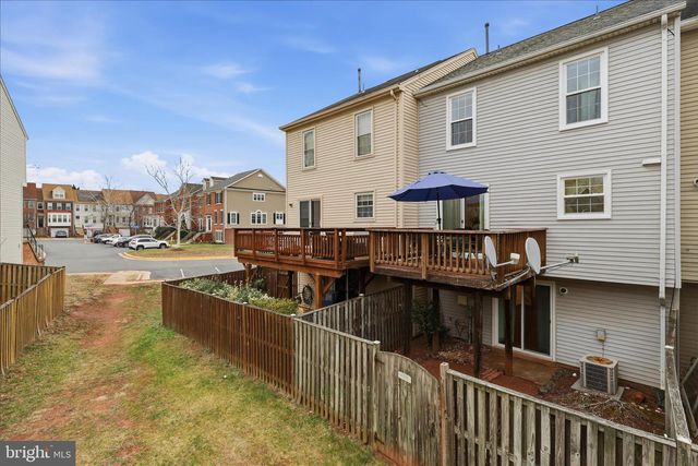 5820 WATERMARK CIR, Centreville, VA 20120