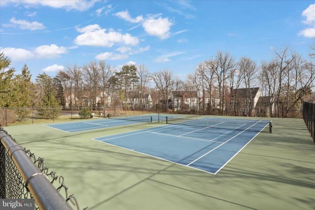 5820 WATERMARK CIR, Centreville, VA 20120