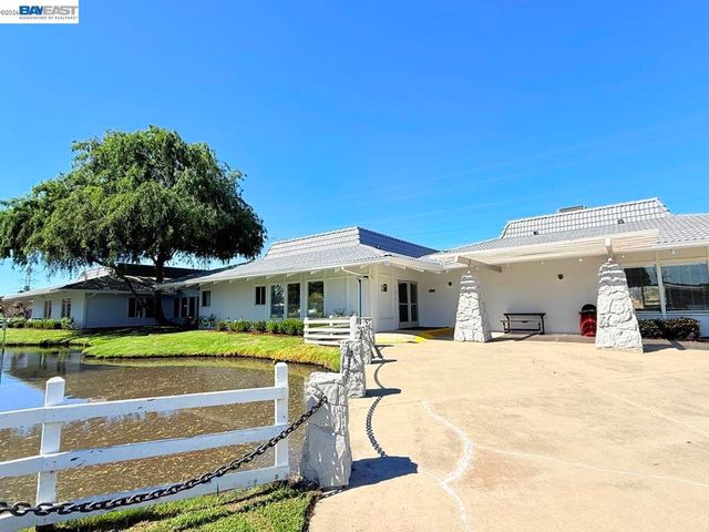 312 Winnipeg Green, Fremont, CA 94538