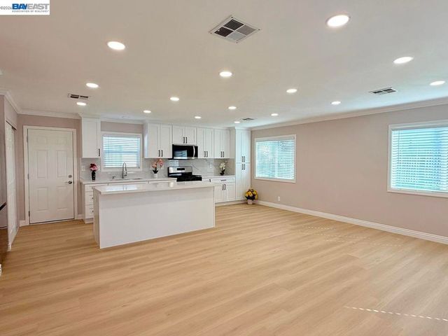 312 Winnipeg Green, Fremont, CA 94538