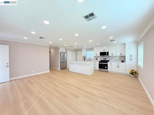 312 Winnipeg Green, Fremont, CA 94538