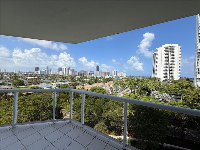 3640 Yacht Club Dr 805, Aventura, FL 33180