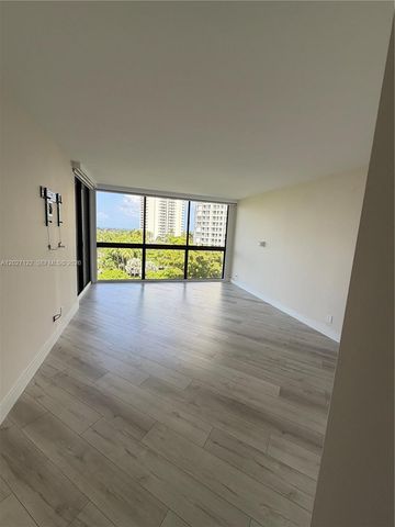 3640 Yacht Club Dr 805, Aventura, FL 33180
