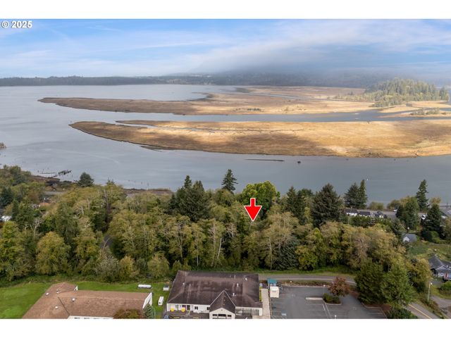 Rowe St 1900, Wheeler, OR 97147