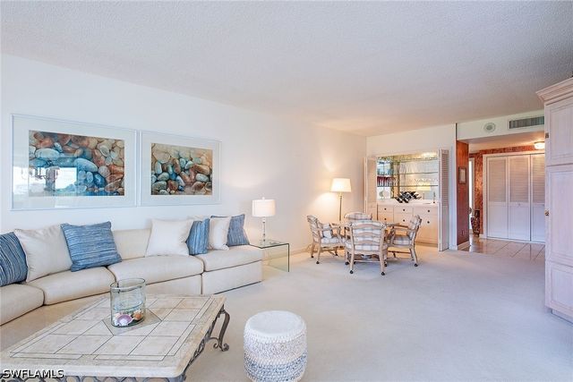 4051 Gulf Shore BLVD N 706, Naples, FL 34103