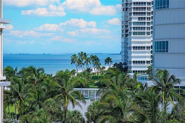 4051 Gulf Shore BLVD N 706, Naples, FL 34103
