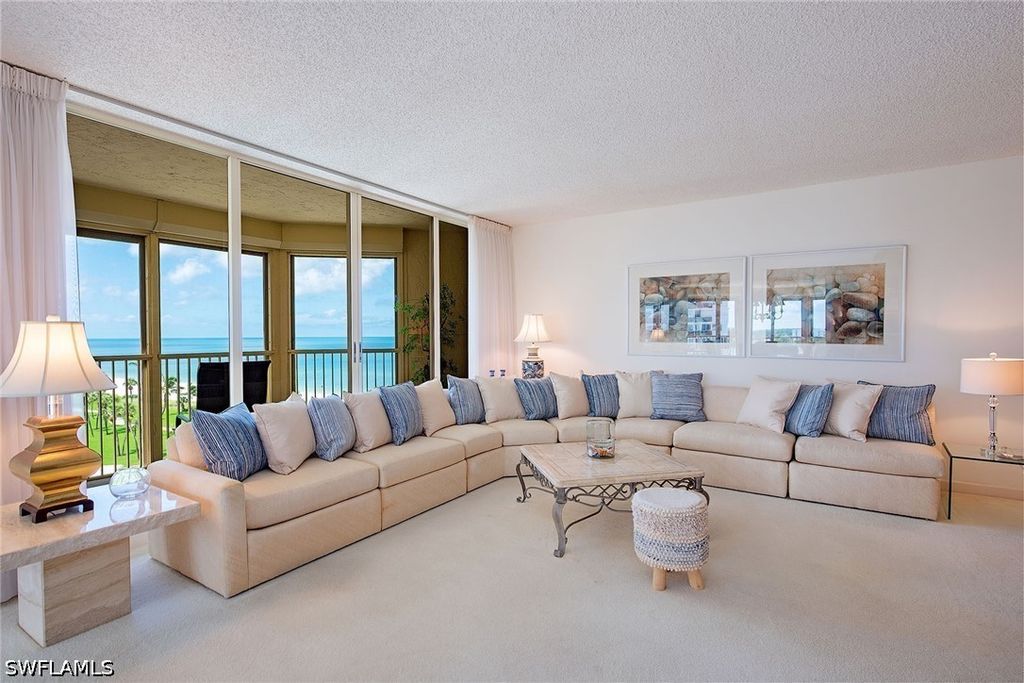 4051 Gulf Shore BLVD N 706, Naples, FL 34103