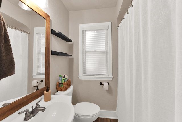 12525 James STREET, Brookfield, WI 53005
