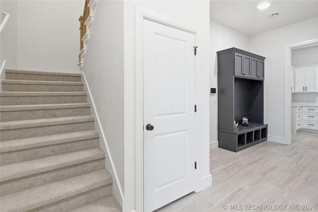 16011 E 106th Place N, Owasso, OK 74055