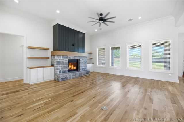 16011 E 106th Place N, Owasso, OK 74055