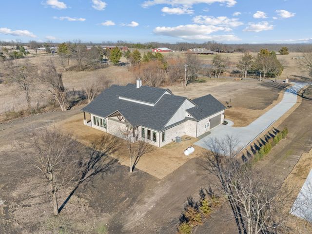 4205 County Road 570, Farmersville, TX 75442