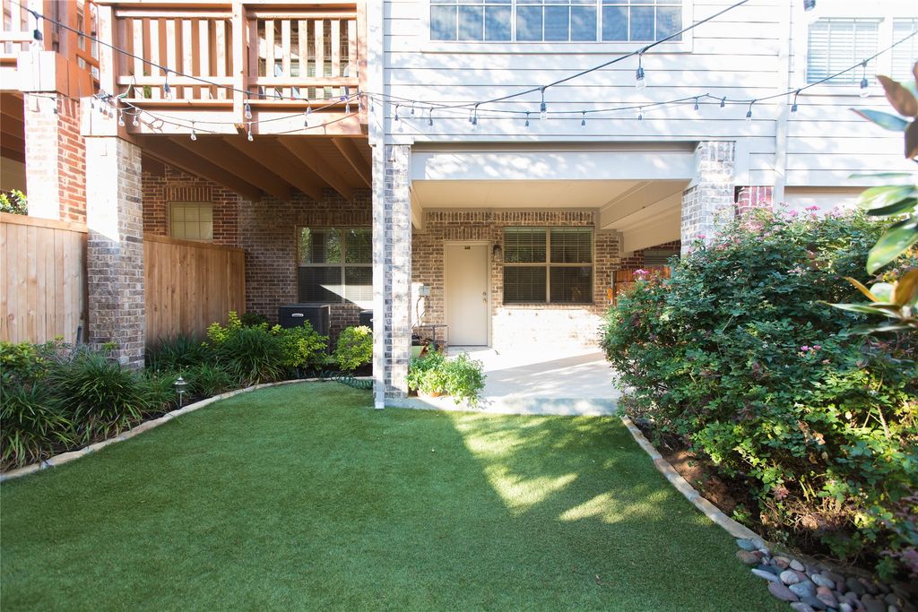 2564 Jacobson, Lewisville, TX 75067