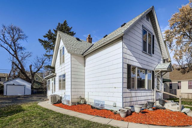 1005 Galtier Street, Saint Paul, MN 55117