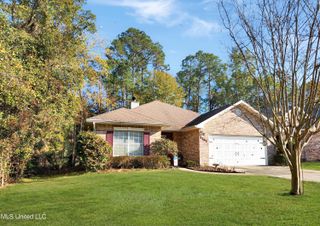 9461 Op La Way, Diamondhead, MS 39525