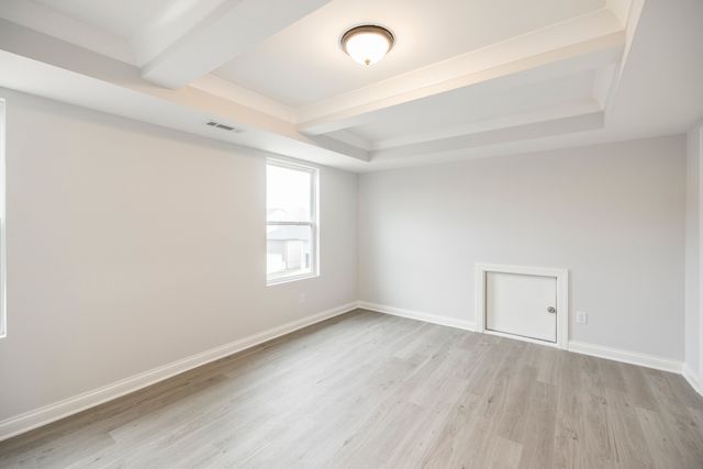 162 Oasis Dr, La Vergne, TN 37086