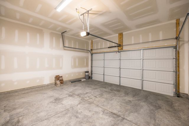 162 Oasis Dr, La Vergne, TN 37086