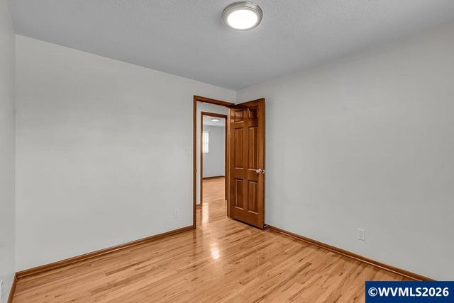 3764 Ivy St NE, Salem, OR 97305