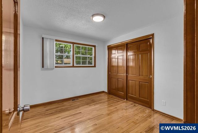 3764 Ivy St NE, Salem, OR 97305