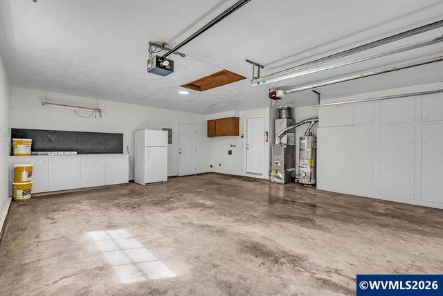 3764 Ivy St NE, Salem, OR 97305