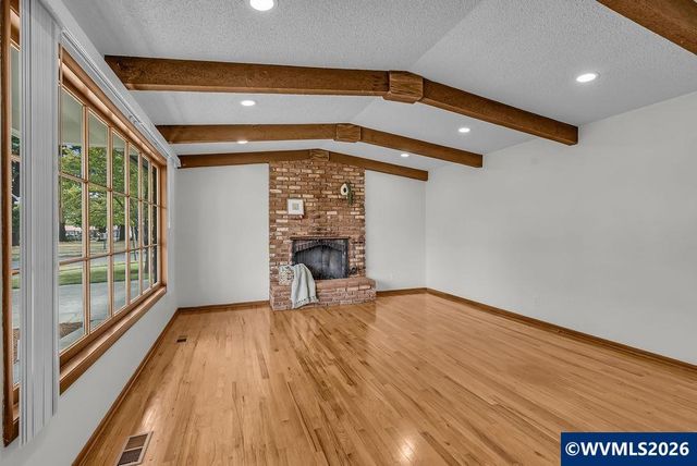 3764 Ivy St NE, Salem, OR 97305