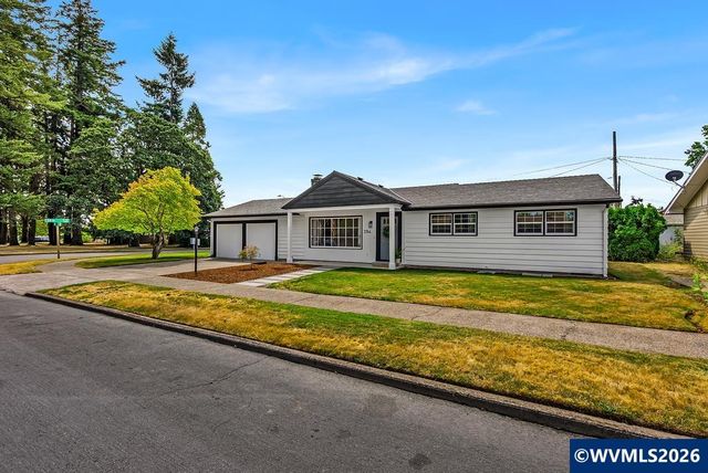 3764 Ivy St NE, Salem, OR 97305
