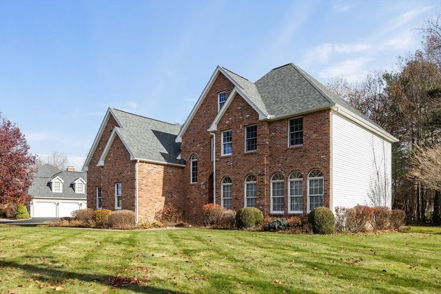 161 Wildflower Circle, Westfield, MA 01085