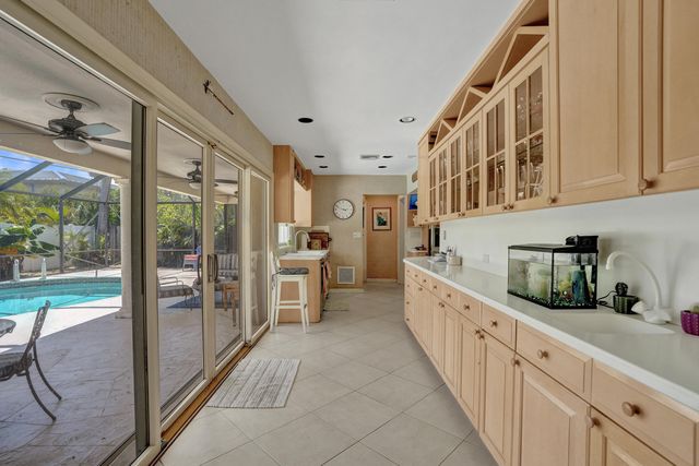 2756 NE 35th Street, Fort Lauderdale, FL 33306