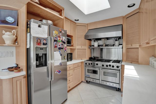 2756 NE 35th Street, Fort Lauderdale, FL 33306