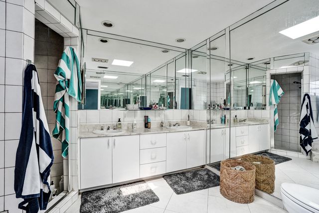 2756 NE 35th Street, Fort Lauderdale, FL 33306