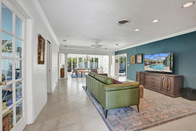 2756 NE 35th Street, Fort Lauderdale, FL 33306