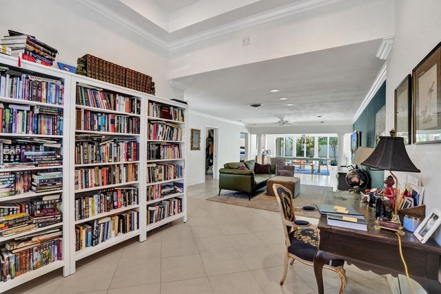 2756 NE 35th Street, Fort Lauderdale, FL 33306