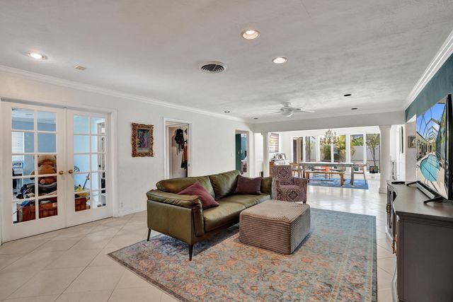 2756 NE 35th Street, Fort Lauderdale, FL 33306