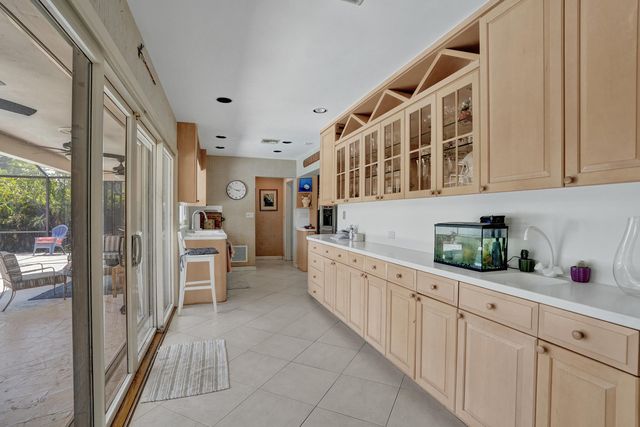 2756 NE 35th Street, Fort Lauderdale, FL 33306