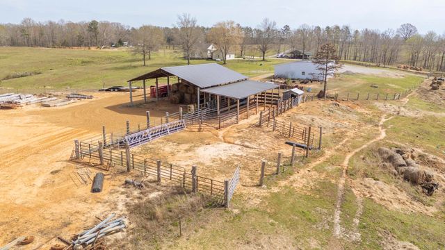 1896 PURDY BEAUTY HILL RD, Bethel Springs, TN 38315