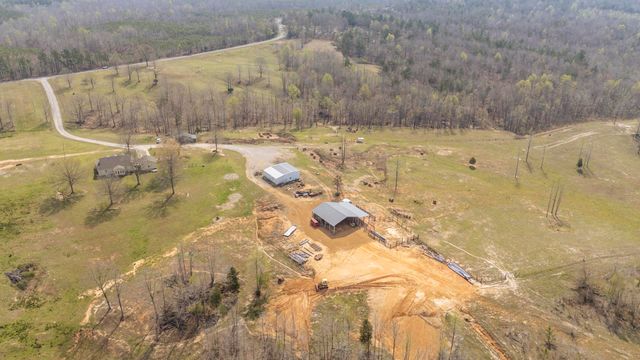 1896 PURDY BEAUTY HILL RD, Bethel Springs, TN 38315