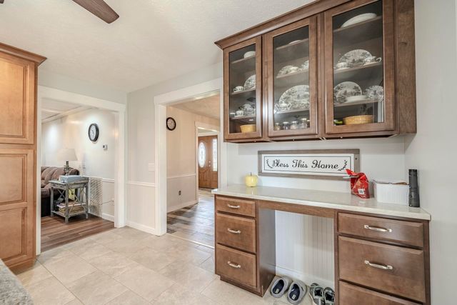 1896 PURDY BEAUTY HILL RD, Bethel Springs, TN 38315