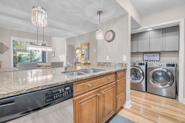59 Carnoustie Rd Apt 273, Hilton Head Island, SC 29928