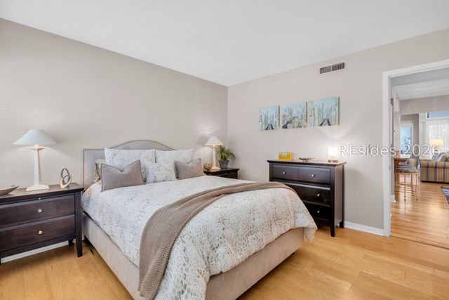 59 Carnoustie Rd Apt 273, Hilton Head Island, SC 29928