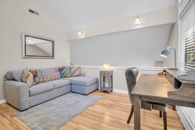 59 Carnoustie Rd Apt 273, Hilton Head Island, SC 29928