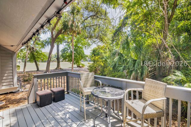 59 Carnoustie Rd Apt 273, Hilton Head Island, SC 29928