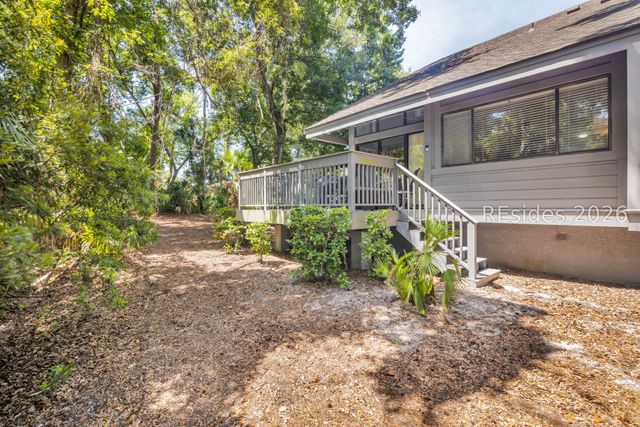 59 Carnoustie Rd Apt 273, Hilton Head Island, SC 29928