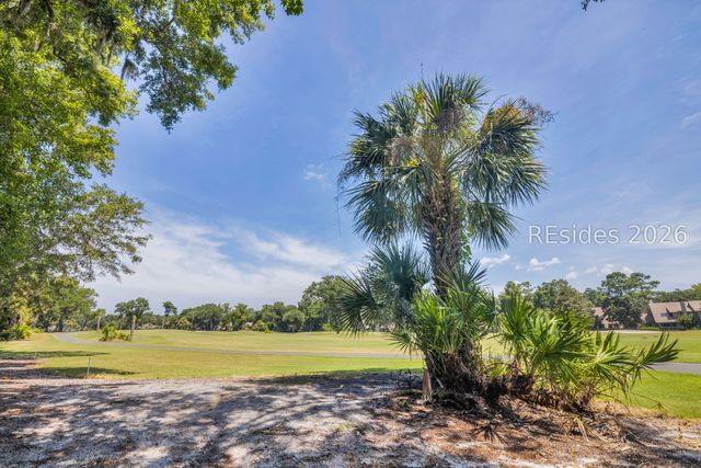 59 Carnoustie Rd Apt 273, Hilton Head Island, SC 29928