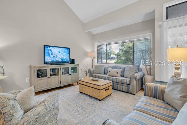 59 Carnoustie Rd Apt 273, Hilton Head Island, SC 29928