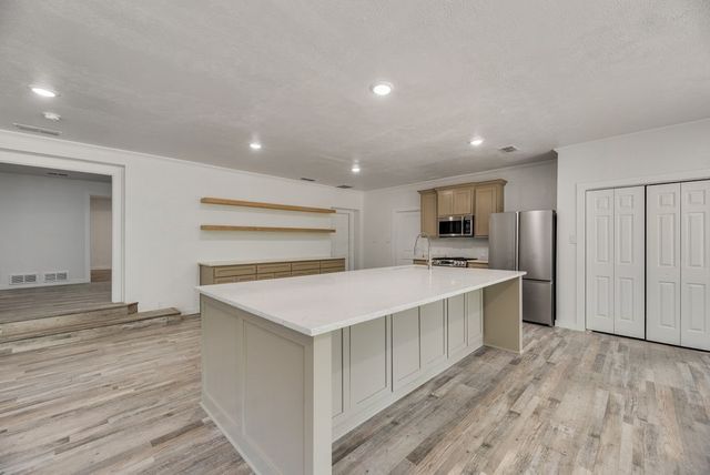 1720 Lazy U Drive, Canton, TX 75103